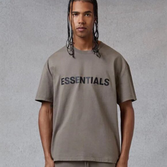 Fear of God Essentials T-shirt short sleeve L cement BNIP - Picture 1 of 8